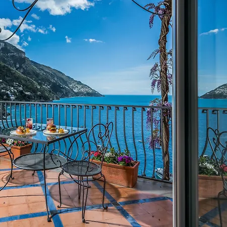 Miramare Hotell 4*