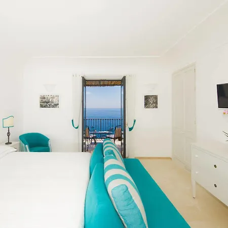 Miramare Hotel 4*