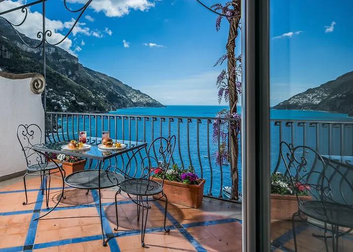 Miramare Otel 4*