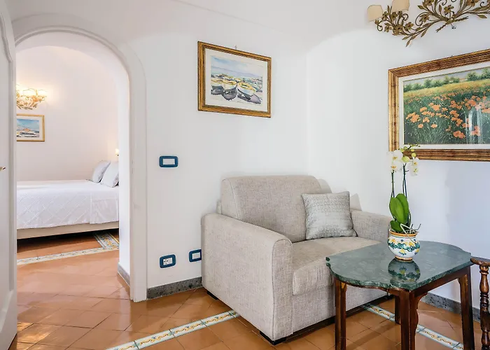 Miramare Otel