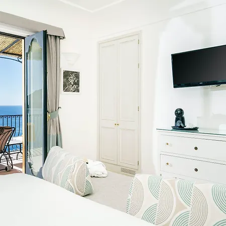 Miramare 4* פוזיטנו